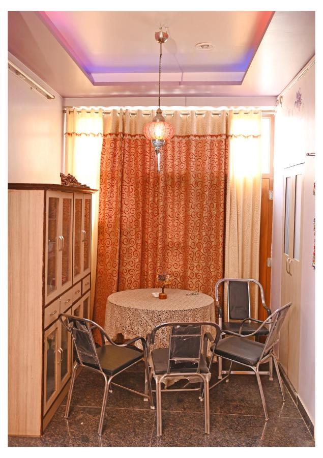 Sohanas Homestays- 2 Bhk Luxury Apartment Near Jaipur International Airport Dış mekan fotoğraf